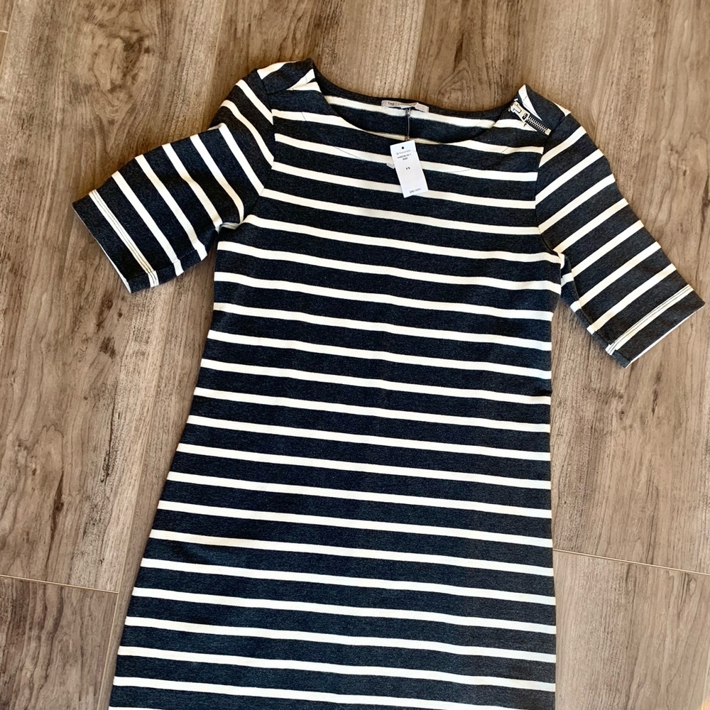 Cute NWT Gap Dress